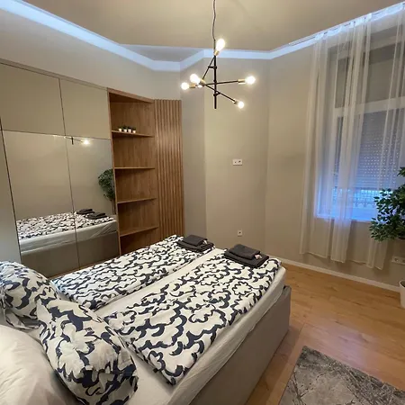 Center 4! Modern&cozy 3br In Center! Budapeszt